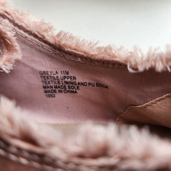 Steve Madden Women’s Satin Blash Pink Greyla Style Sneakers Size 11 M - Picture 7 of 8